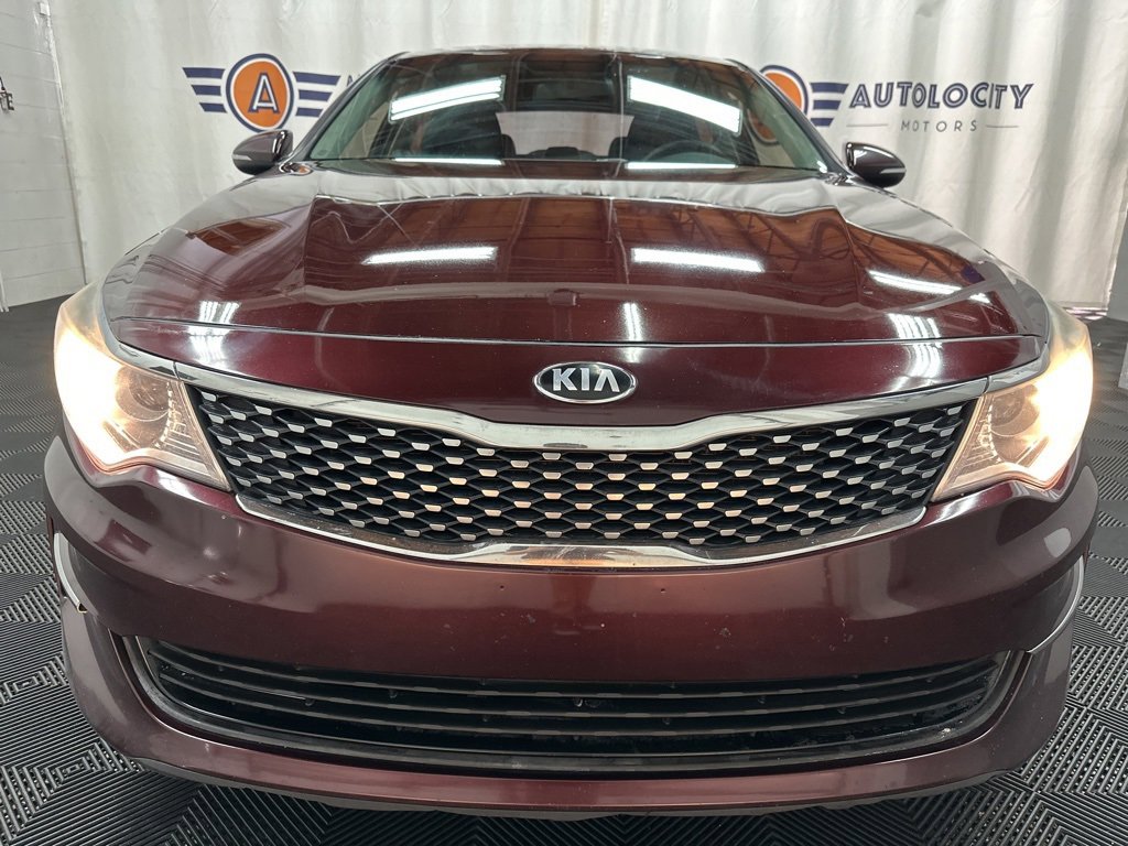 2016 Kia Optima EX photo 2