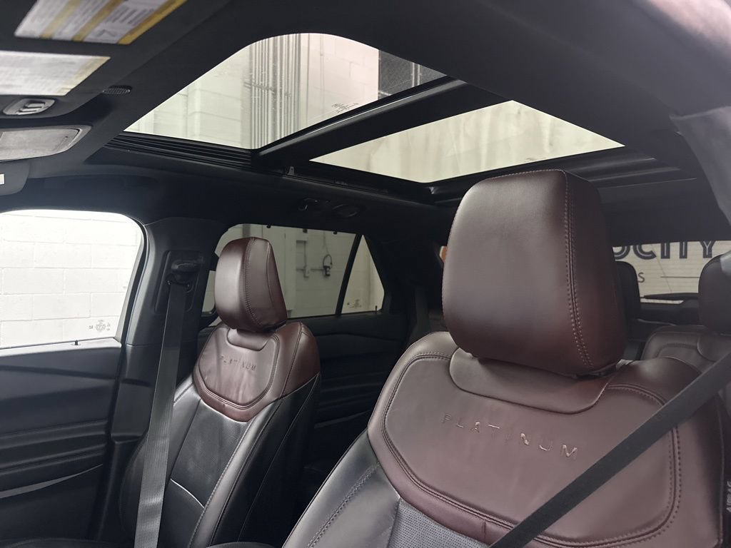 2022 Ford Explorer Platinum - Photo 32
