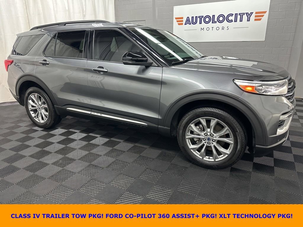 2024 Ford Explorer XLT 4WD's photo