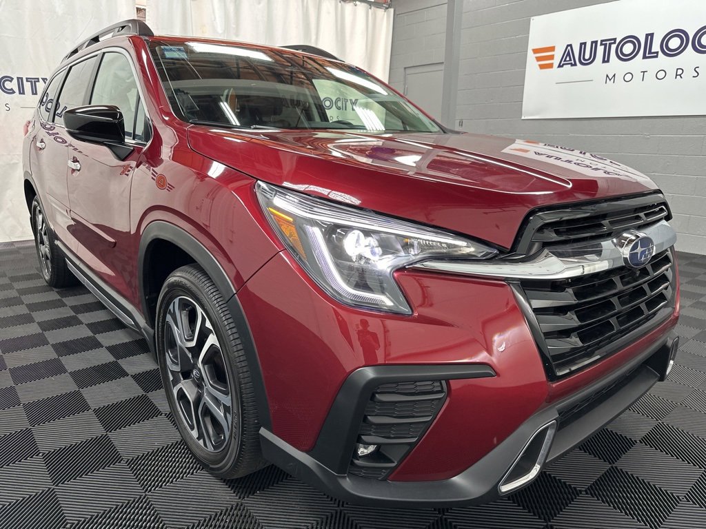 2024 Subaru Ascent Touring photo 2