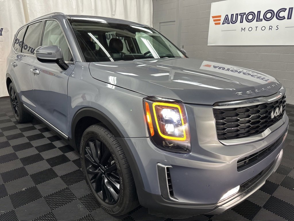 2022 Kia Telluride SX photo 2