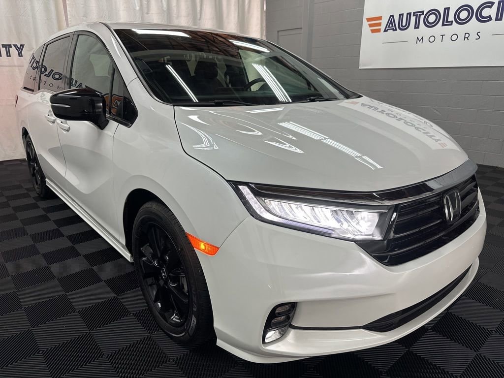 Used 2024 Honda Odyssey Sport Van