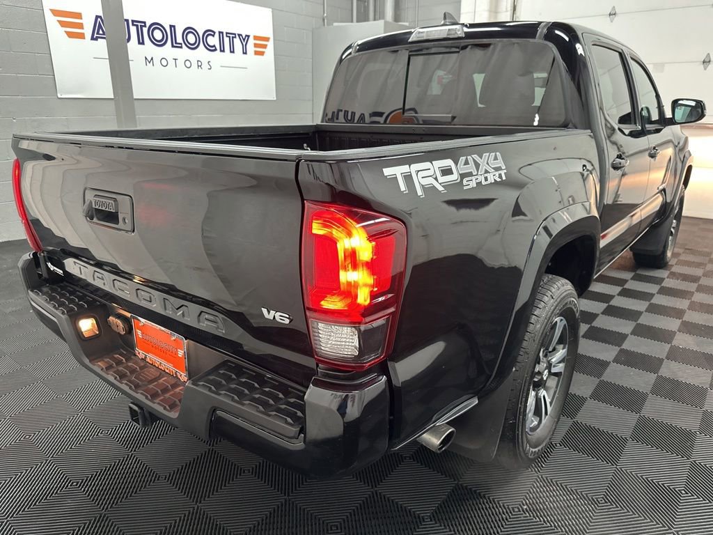 2019 Toyota Tacoma TRD Sport - Photo 9