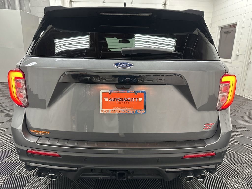 2024 Ford Explorer ST - Photo 9