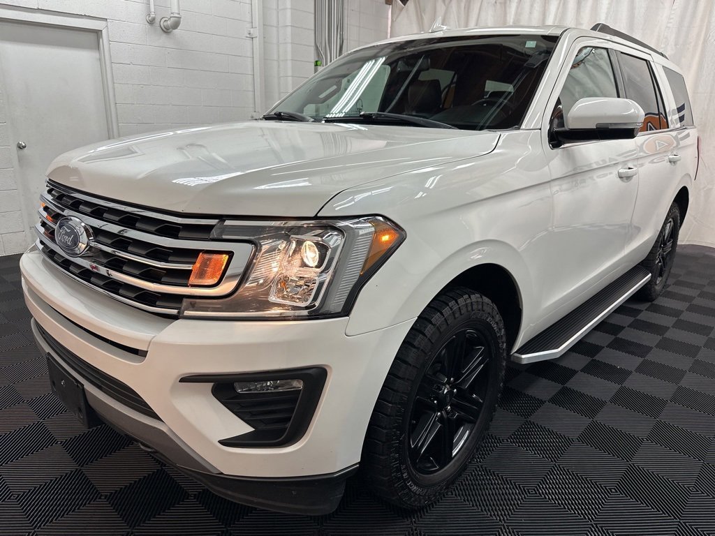 2020 Ford Expedition XLT photo 3