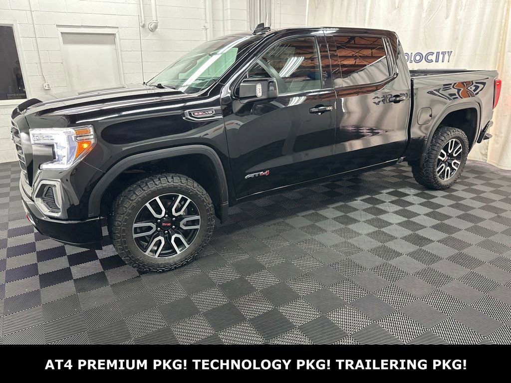 2020 GMC Sierra 4WD Crew Cab Short Box AT4's photo
