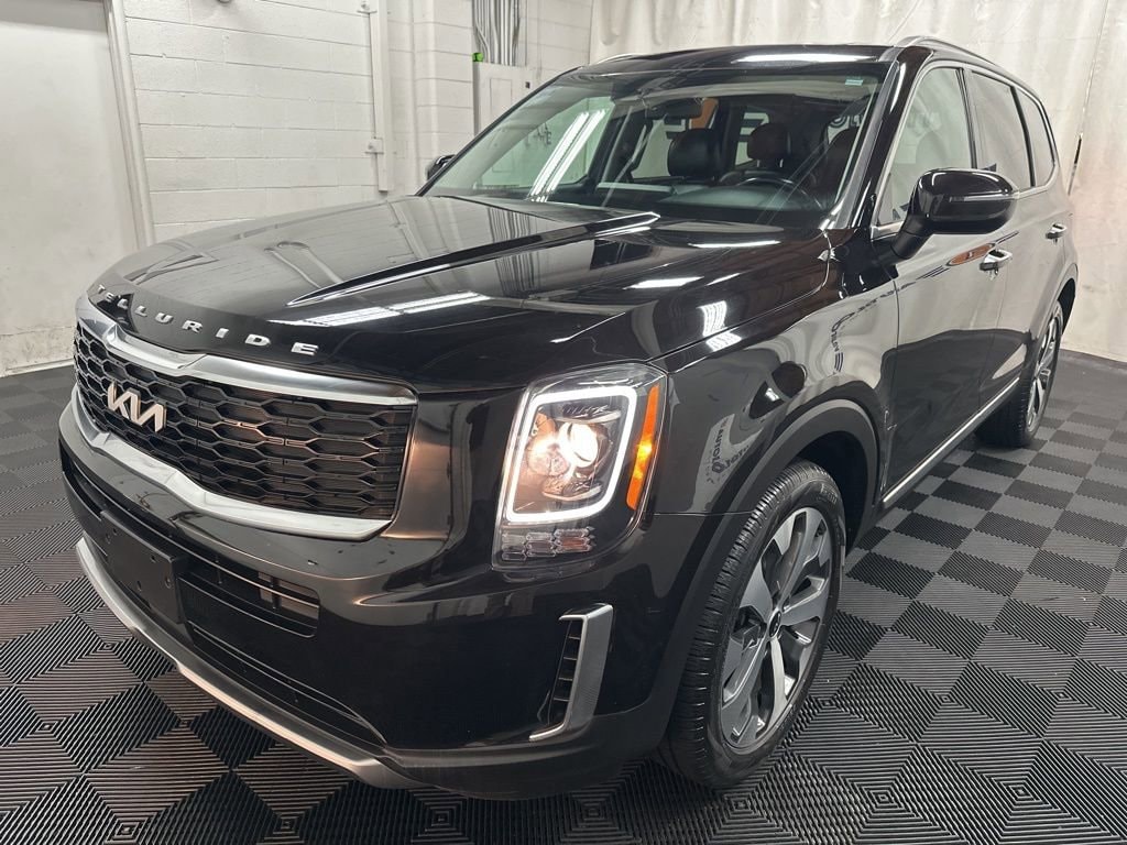 Used 2022 Kia Telluride S SUV