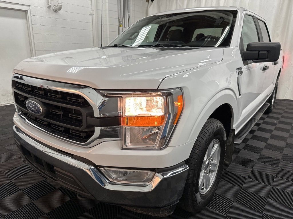 Used 2021 Ford F-150 XLT Truck SuperCrew Cab