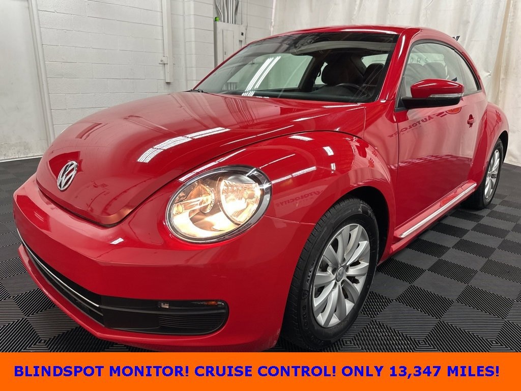 Used 2019 Volkswagen Beetle 2.0T S Hatchback