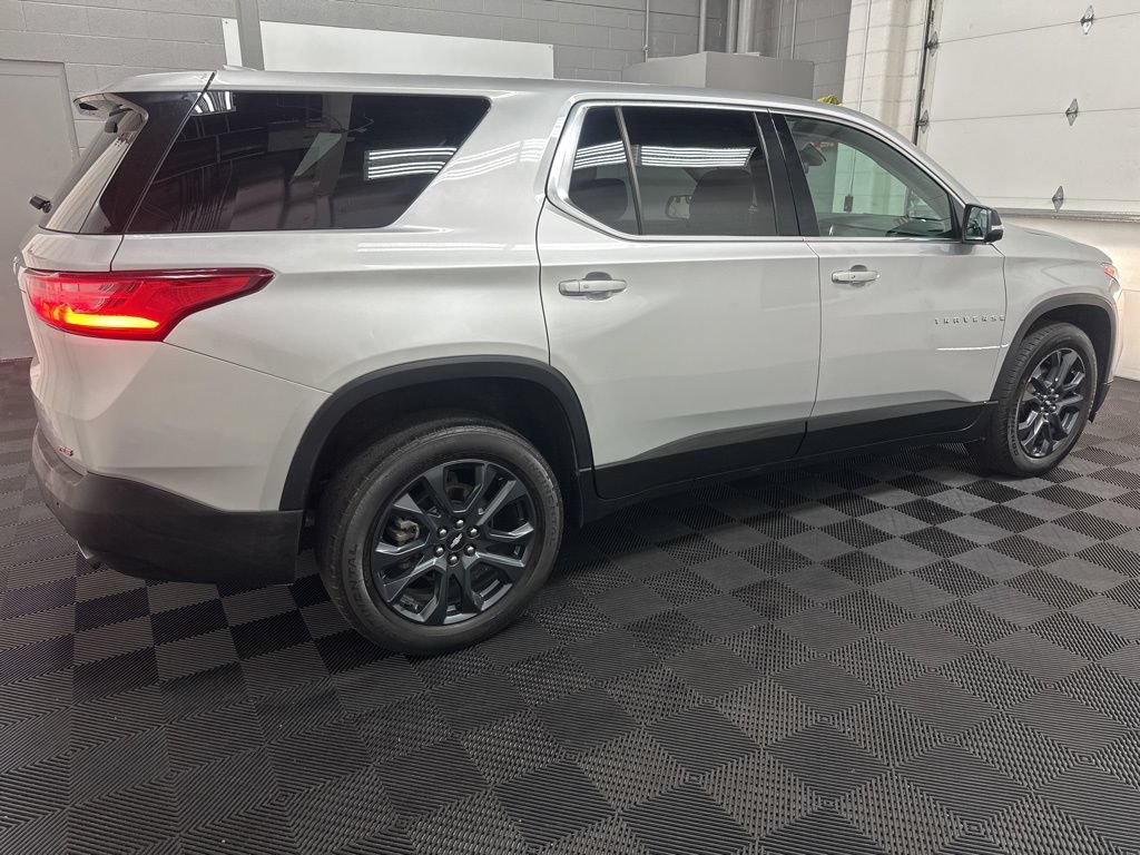 2021 Chevrolet Traverse RS - Photo 10