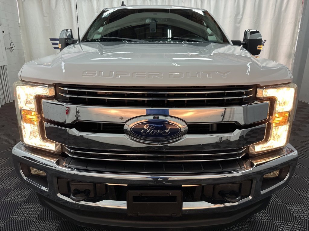2019 Ford F-250 Lariat photo 3