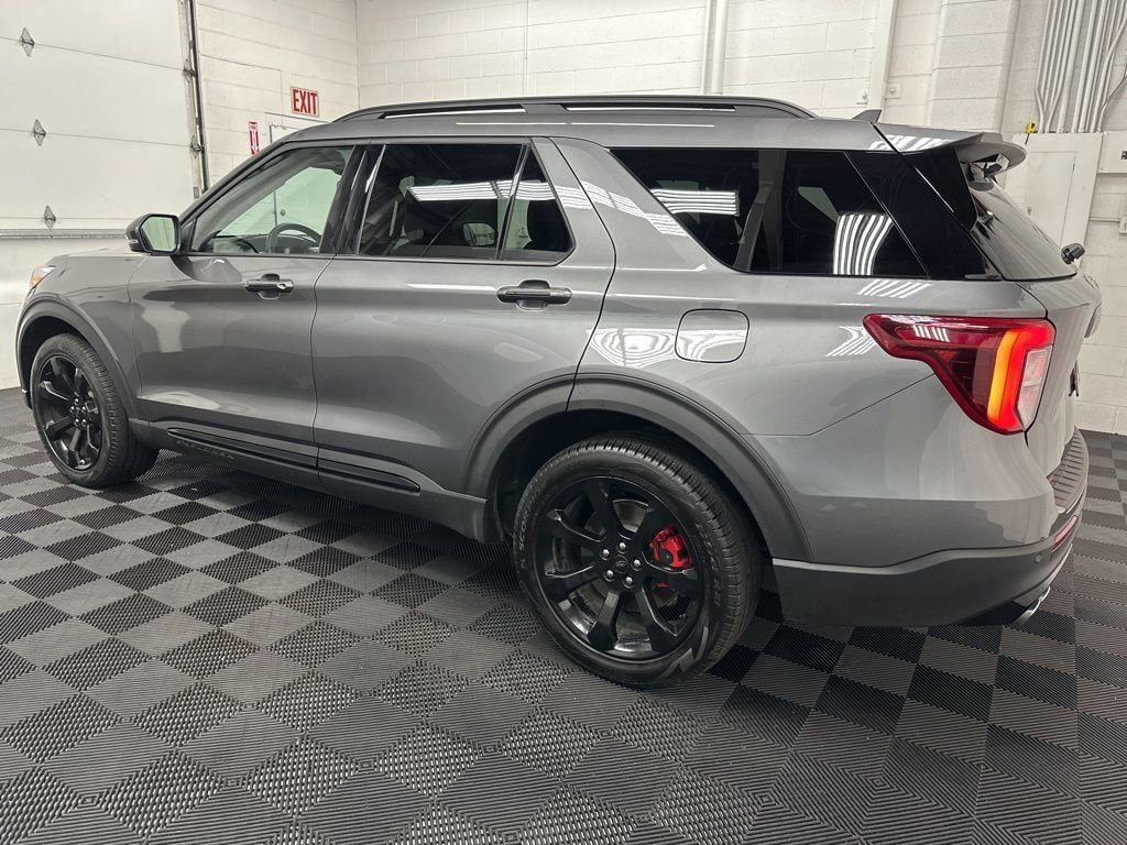2024 Ford Explorer ST - Photo 7