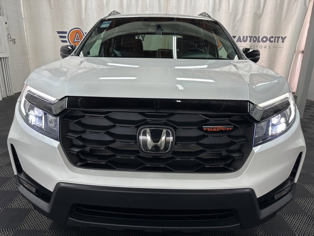 2024 Honda Passport TrailSport photo 3