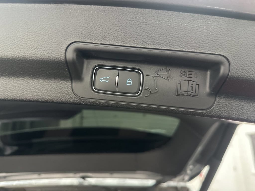 2022 Ford Explorer Platinum - Photo 39