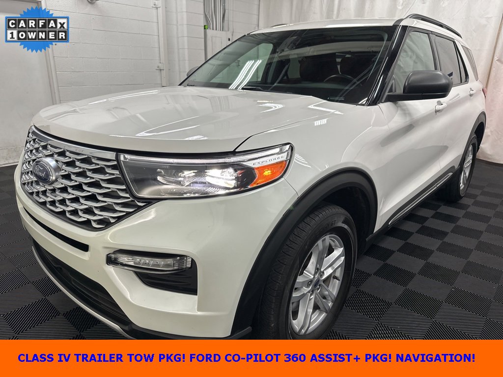 2022 Ford Explorer XLT's photo