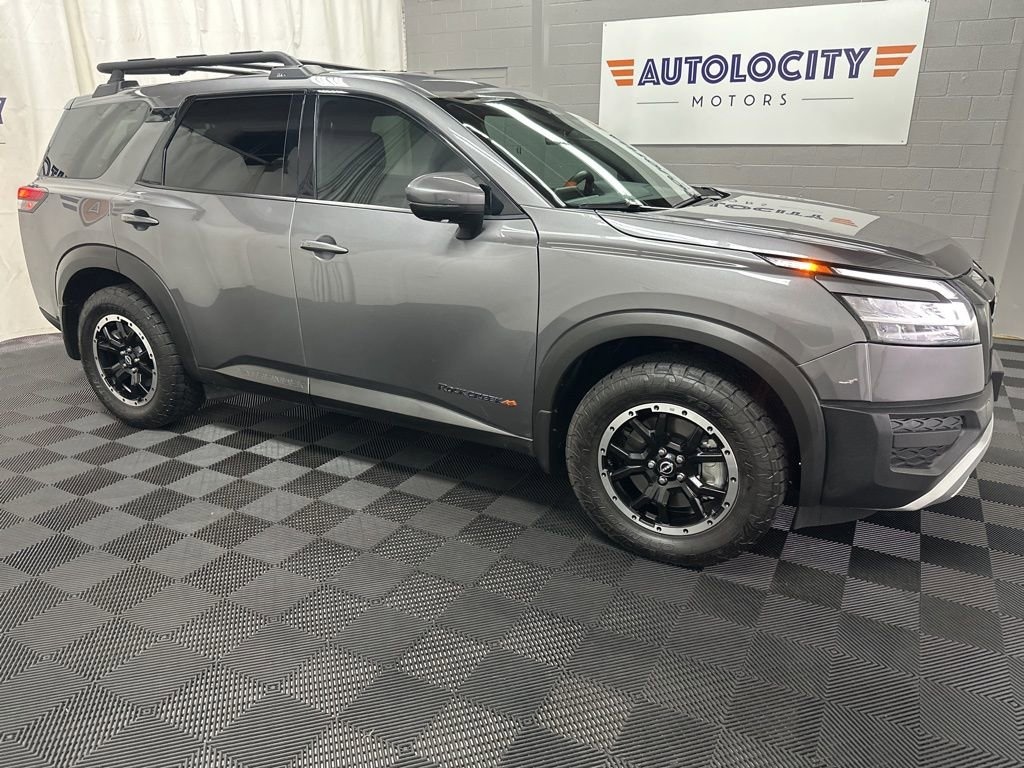 Used 2025 Nissan Pathfinder Rock Creek SUV