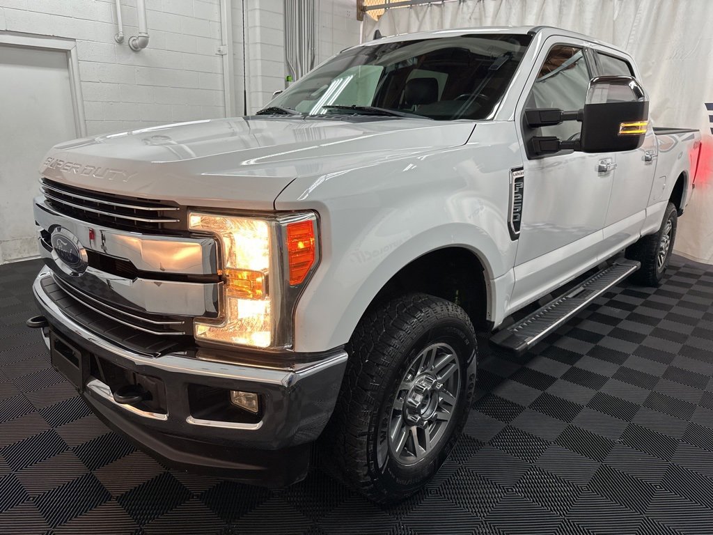 2019 Ford F-250 Lariat photo 4