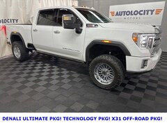 2022 GMC Sierra 2500 HD Denali Truck Crew Cab