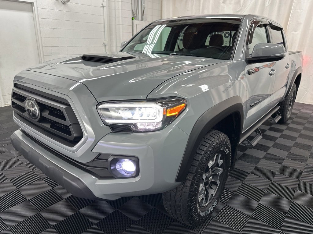 2021 Toyota Tacoma TRD Off-Road photo 4