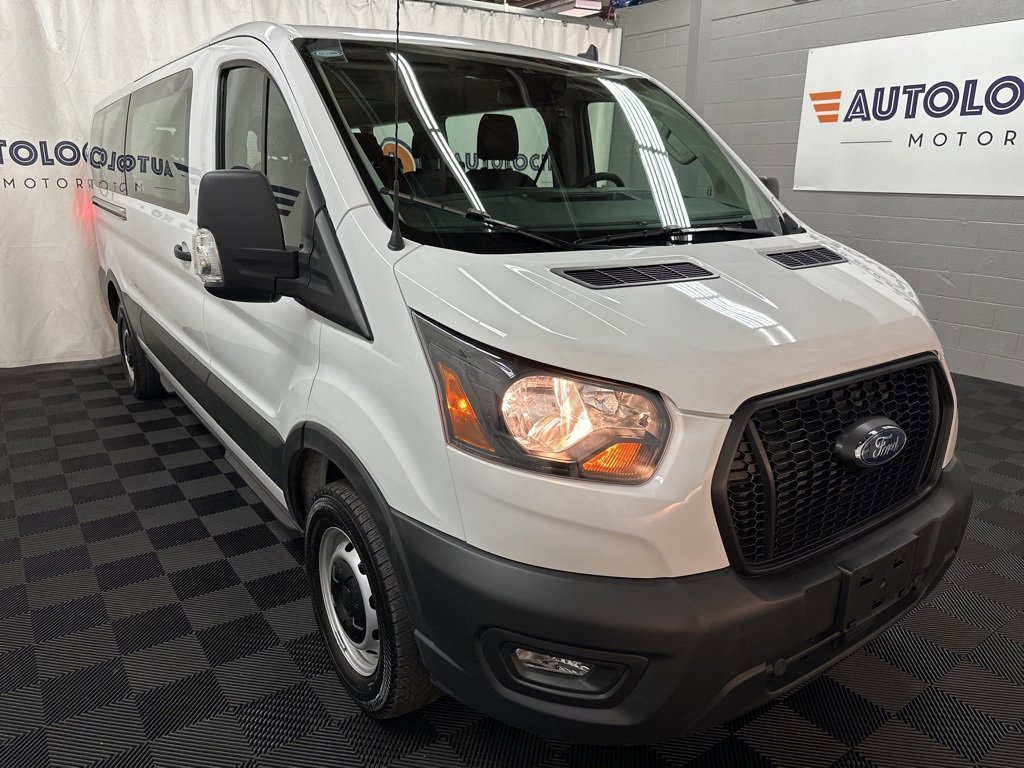 2023 Ford Transit photo 2