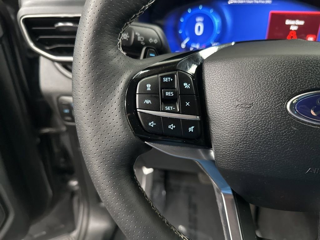 2024 Ford Explorer ST - Photo 15