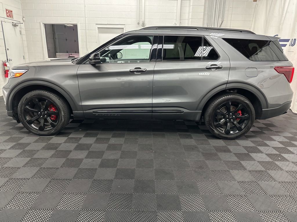2024 Ford Explorer ST - Photo 6