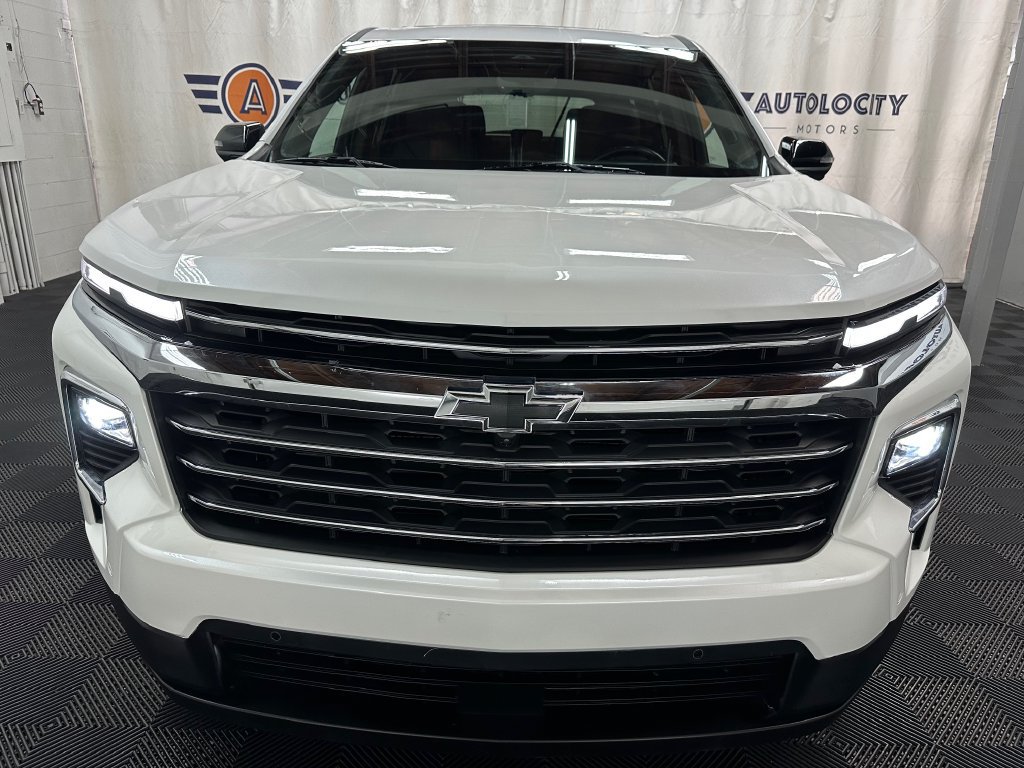 Used 2025 Chevrolet Traverse AWD RS SUV