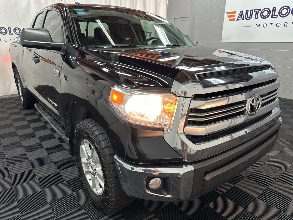 Used 2017 Toyota Tundra SR5 Truck Double Cab