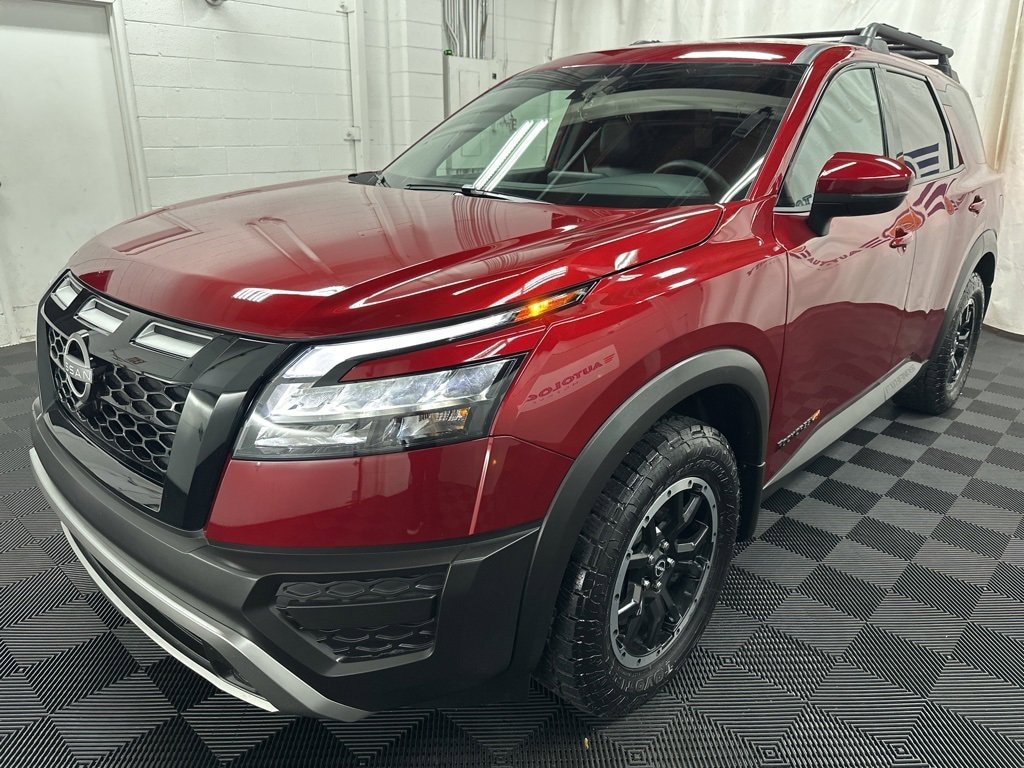 Used 2025 Nissan Pathfinder Rock Creek SUV
