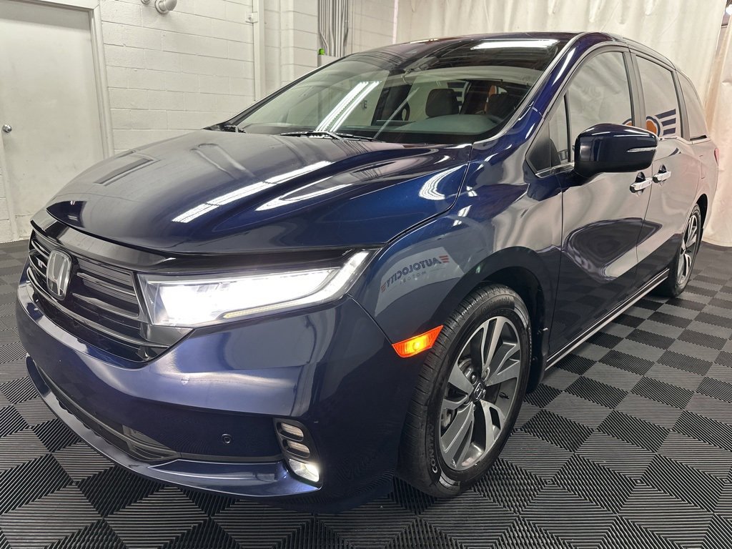 2024 Honda Odyssey Touring photo 4