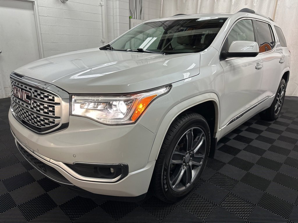 2019 Gmc Acadia Denali photo 4
