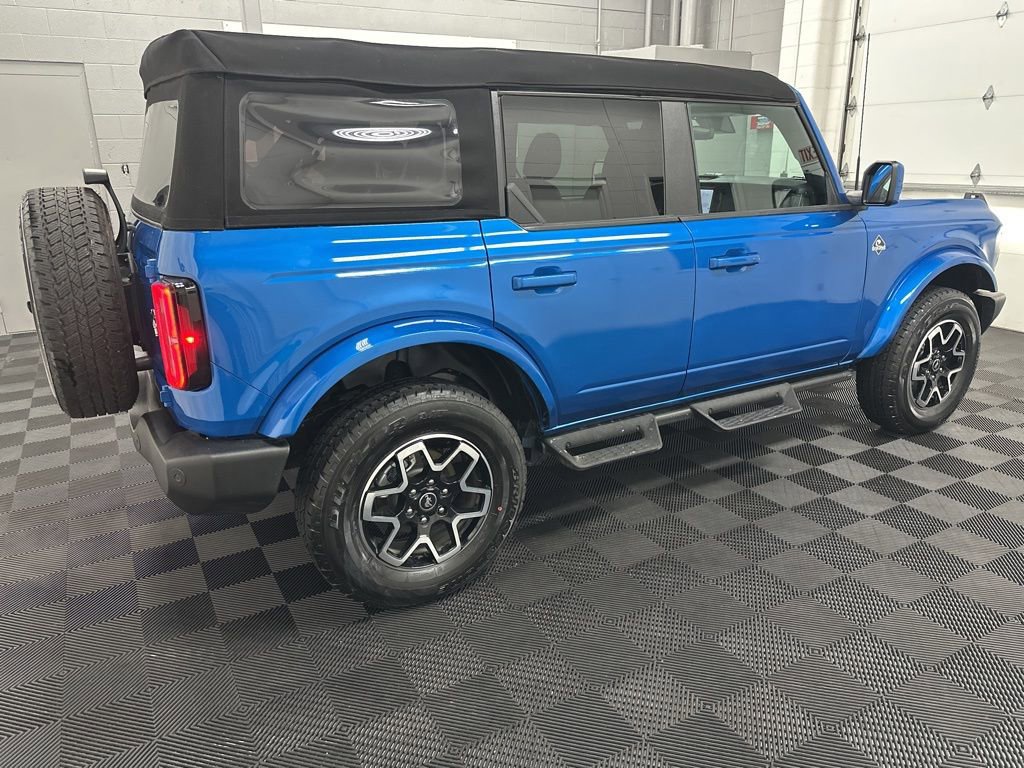 2024 Ford Bronco 4-Door Outer Banks - Photo 11