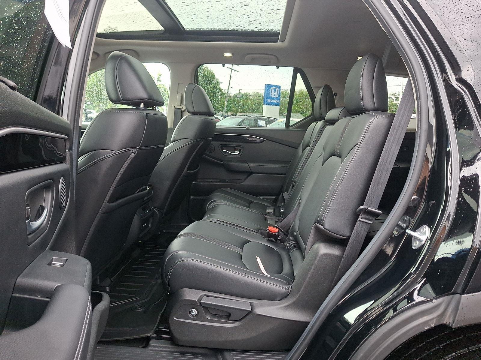 2024 Honda Pilot Touring - Photo 10