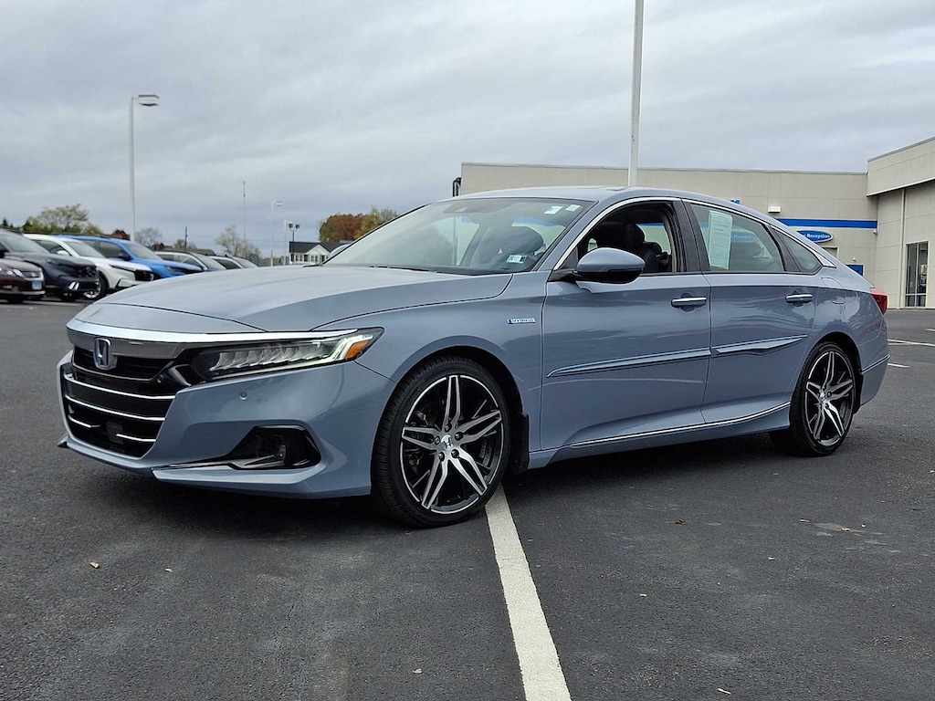 Used 2022 Honda Accord Hybrid Touring Sedan