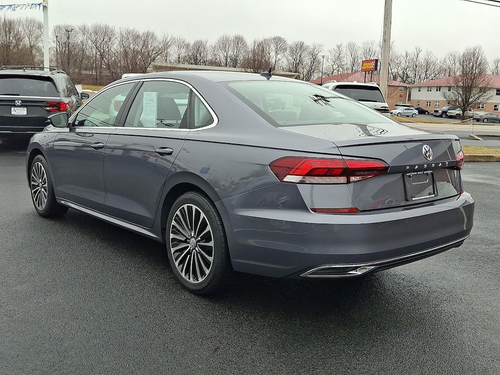 Used 2022 Volkswagen Passat 2.0T Limited Edition Sedan
