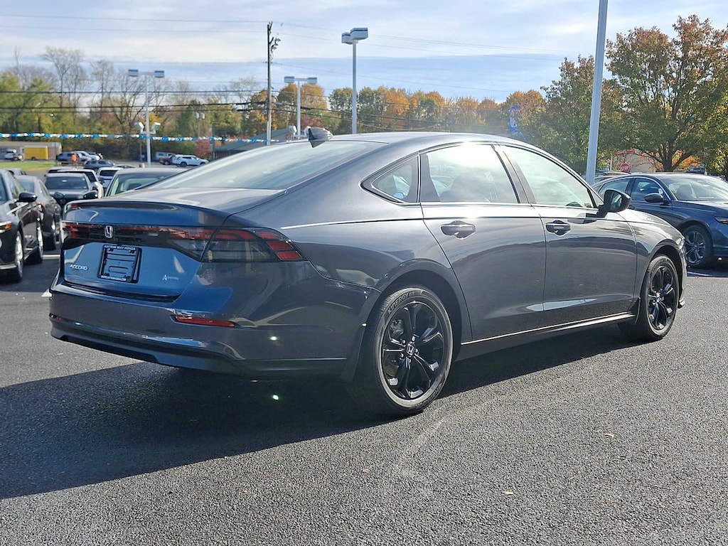 New 2025 Honda Accord SE Sedan