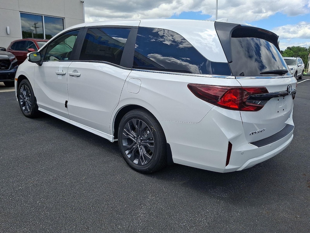 New 2026 Honda Odyssey Touring Van Passenger