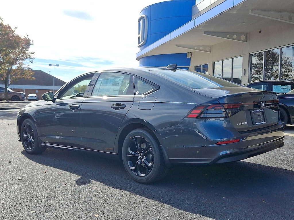 New 2025 Honda Accord SE Sedan