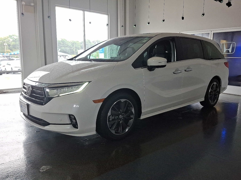 Used 2023 Honda Odyssey Elite Van