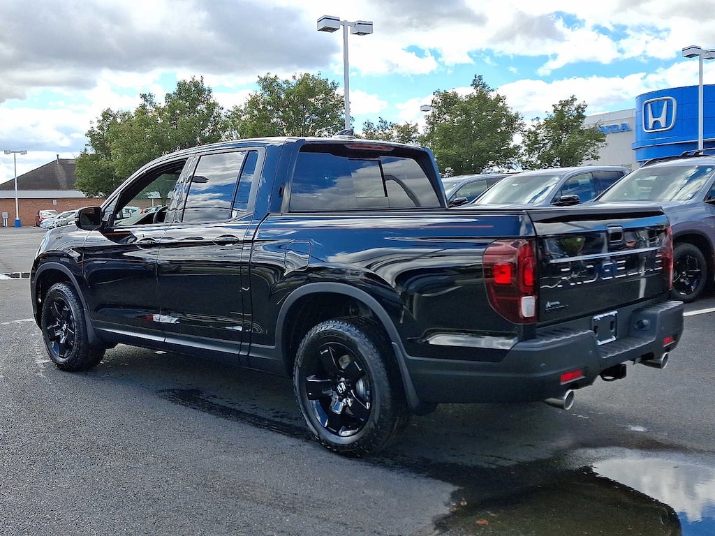 New 2026 Honda Ridgeline Black Edition Truck Crew Cab