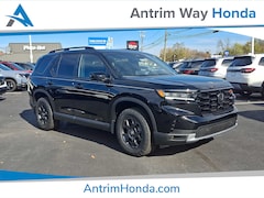 2025 Honda Pilot TrailSport SUV