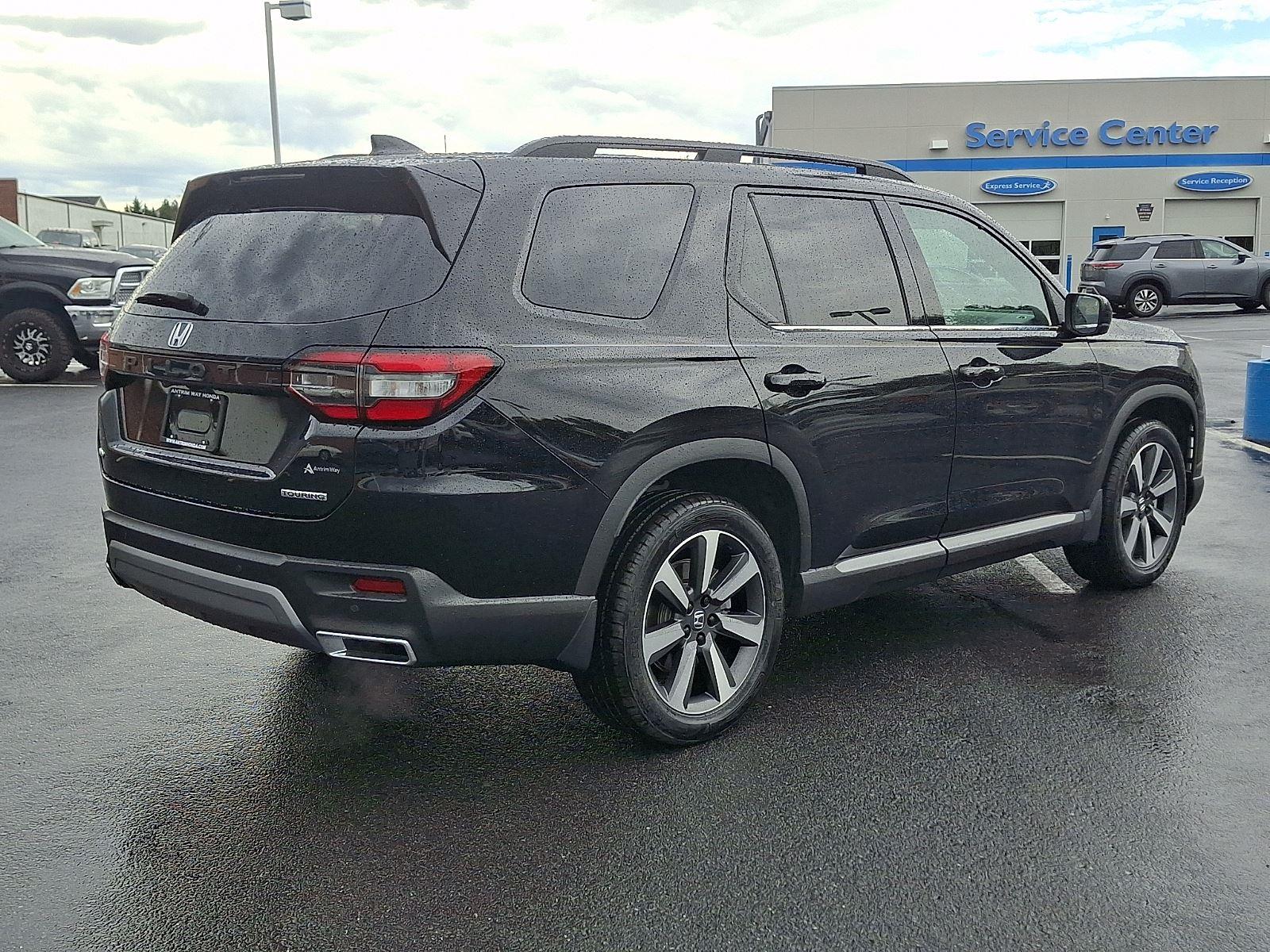 2024 Honda Pilot Touring - Photo 6