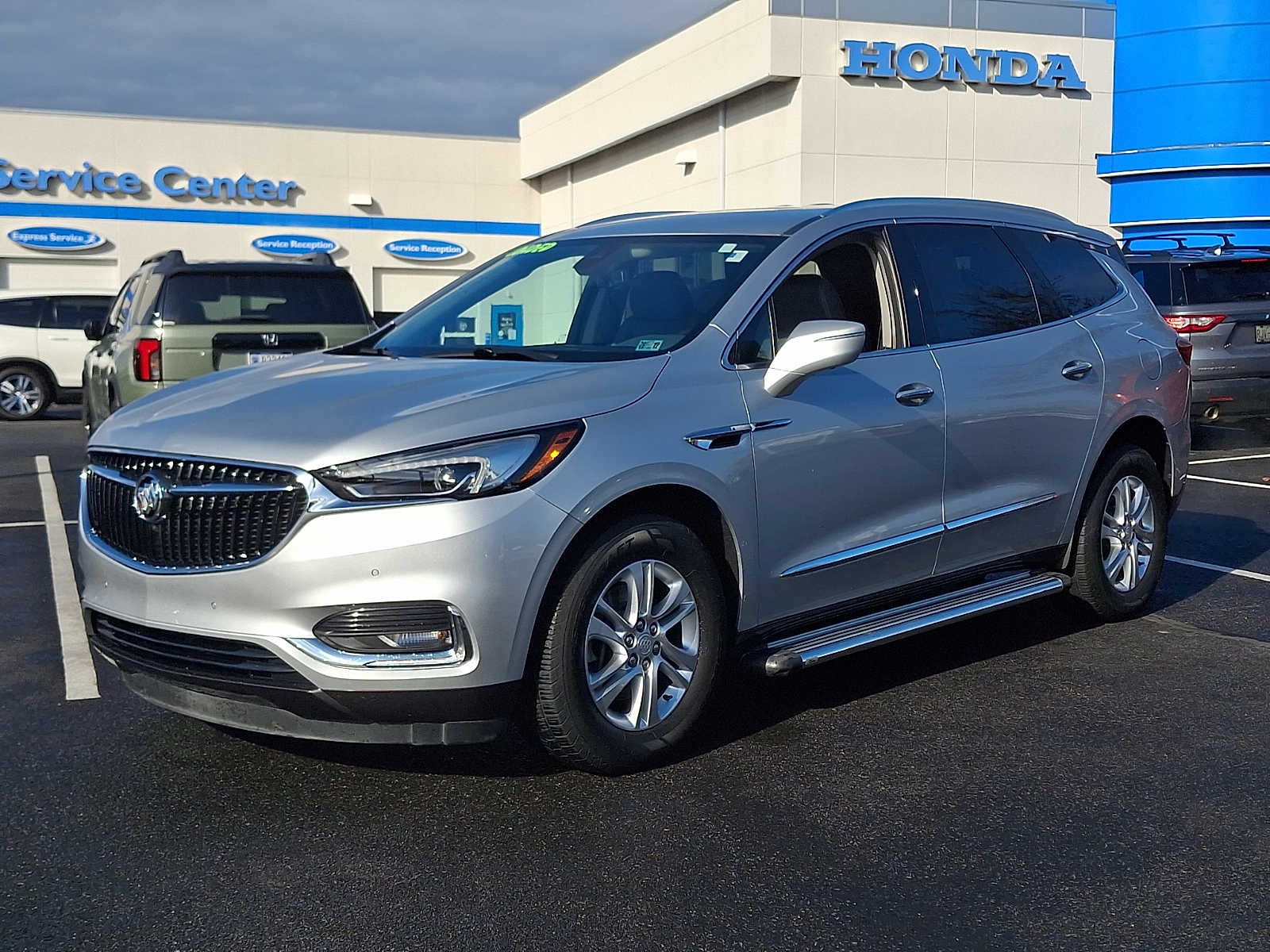 2019 Buick Enclave Premium photo 3