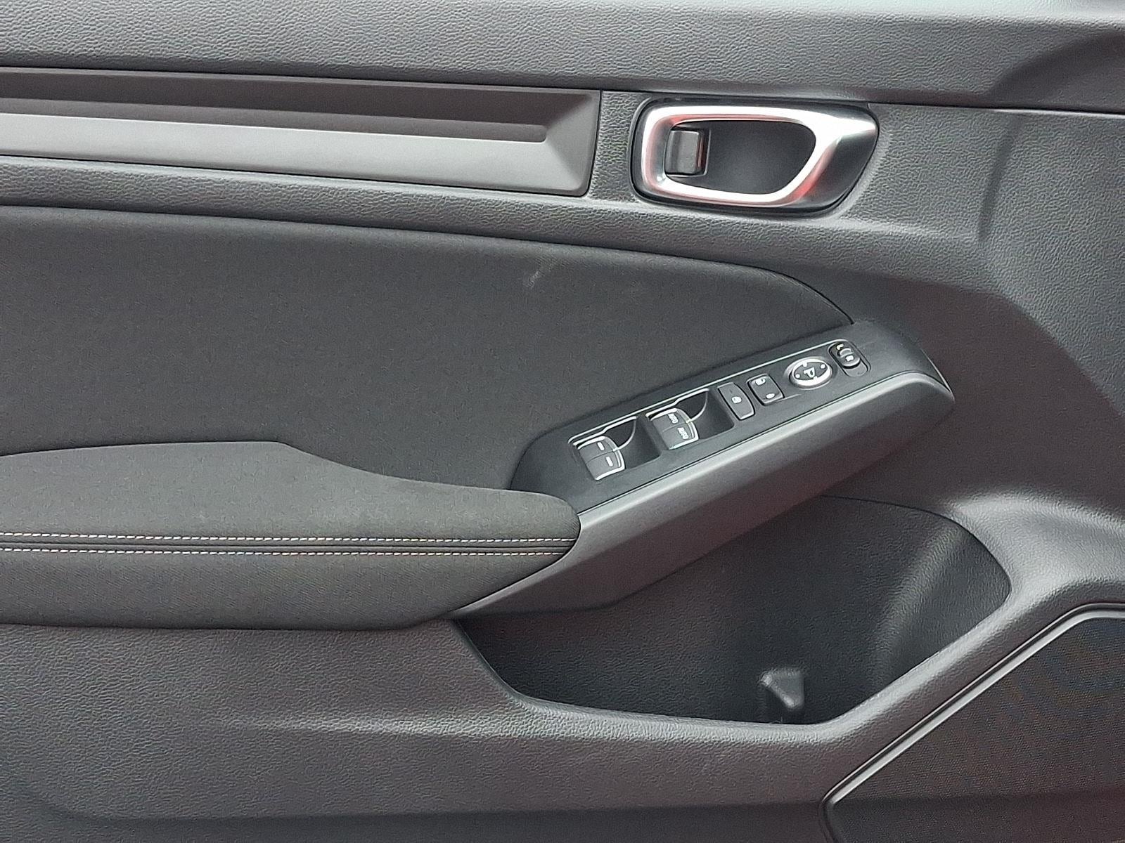 2026 Honda Civic Hatchback Sport - Photo 7