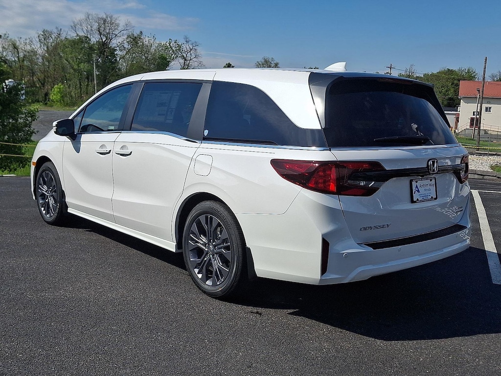 New 2026 Honda Odyssey Touring Van Passenger