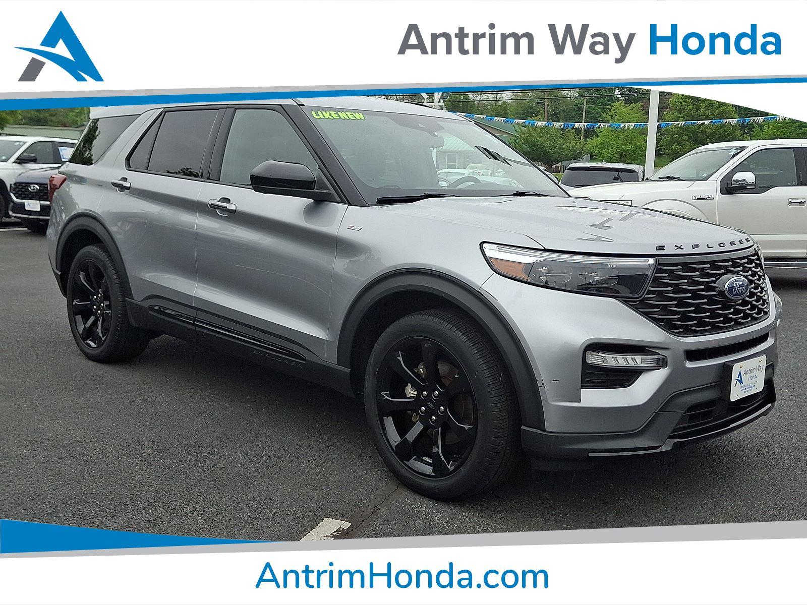 2023 Ford Explorer ST-LINE 4WD's photo