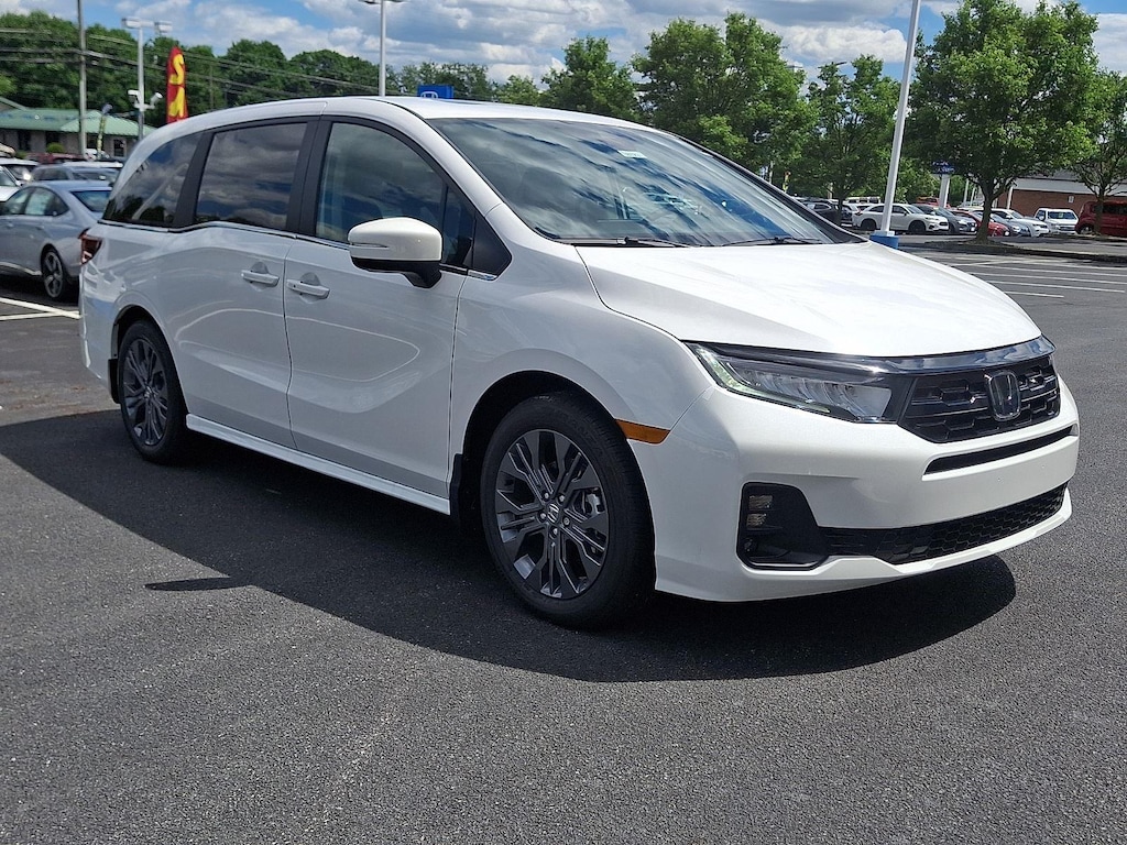 New 2026 Honda Odyssey Touring Van Passenger