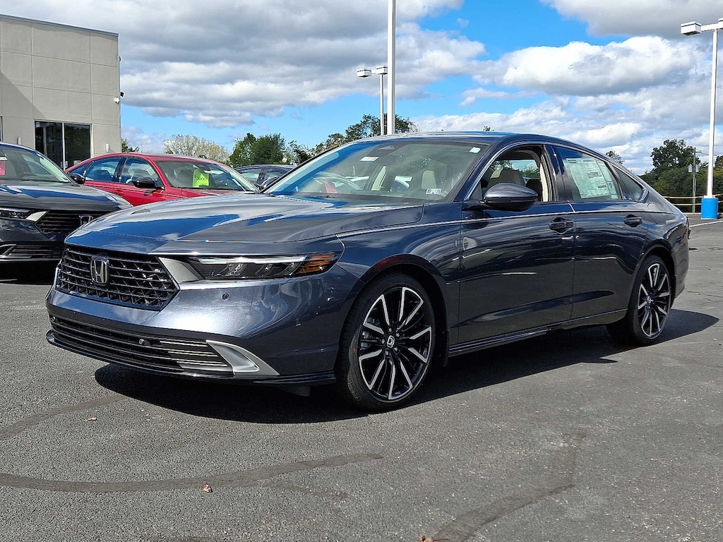 New 2025 Honda Accord Hybrid Touring Sedan