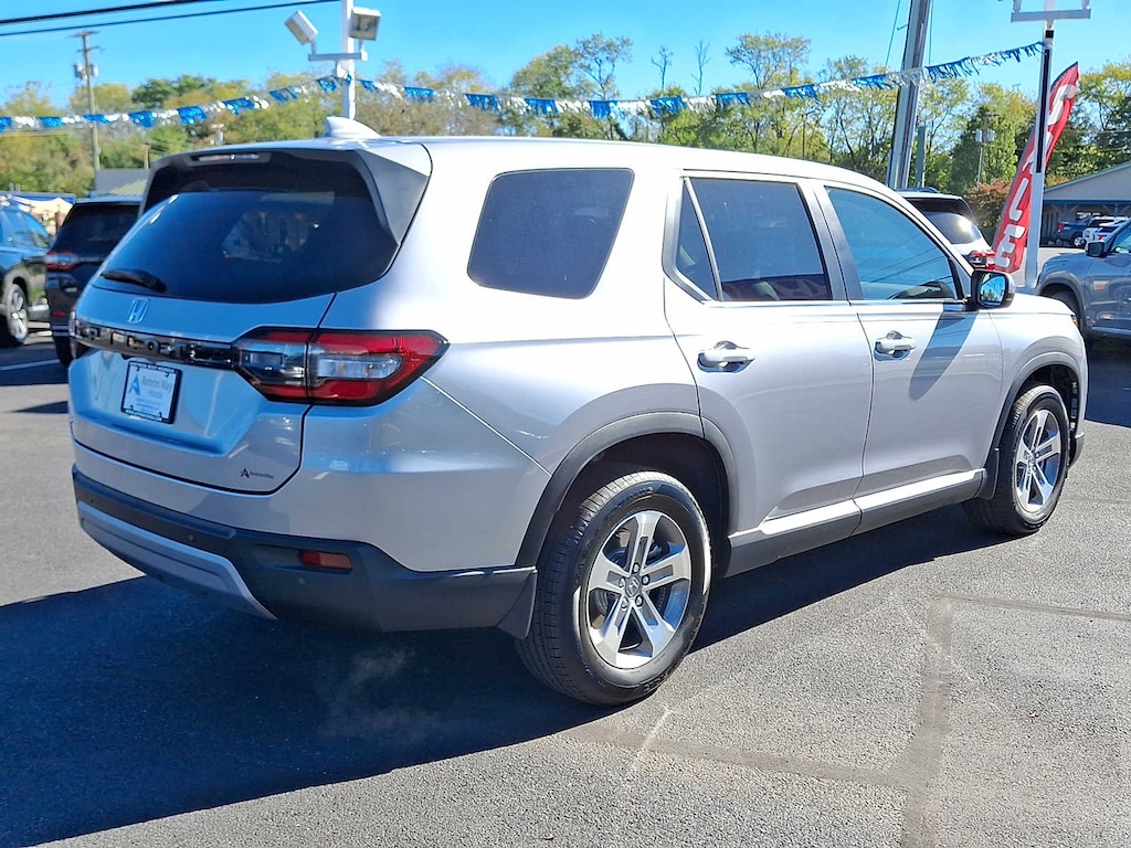 New 2025 Honda Pilot EX-L SUV