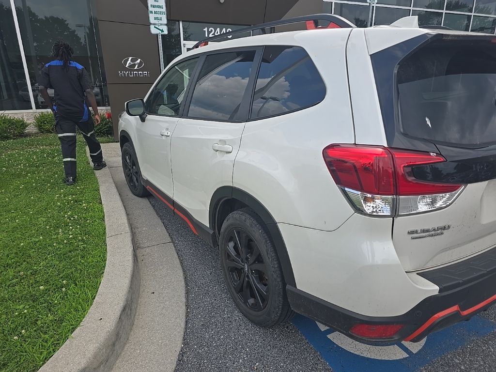 2022 Subaru Forester Sport photo 4
